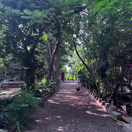 Sharad Baug Homestay Bhuj Dış mekan fotoğraf