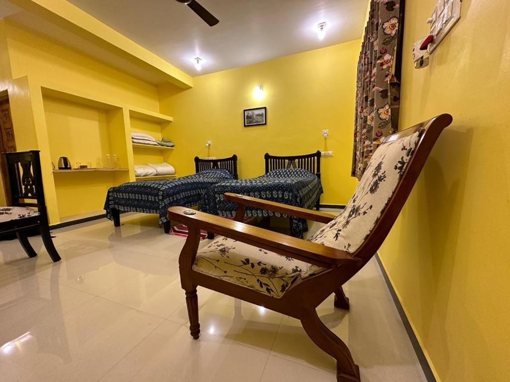 Sharad Baug Homestay Bhuj Dış mekan fotoğraf