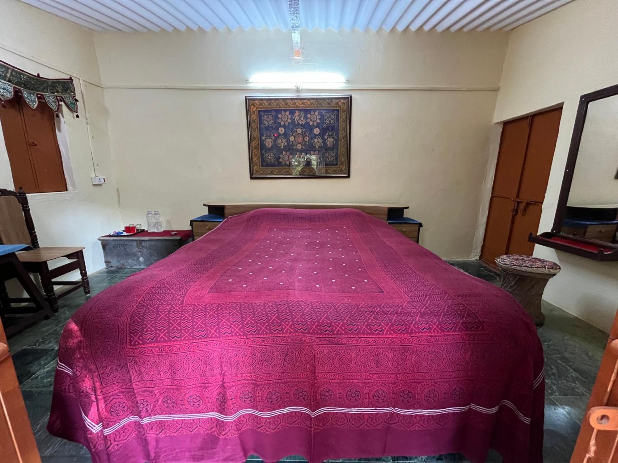 Sharad Baug Homestay Bhuj Dış mekan fotoğraf