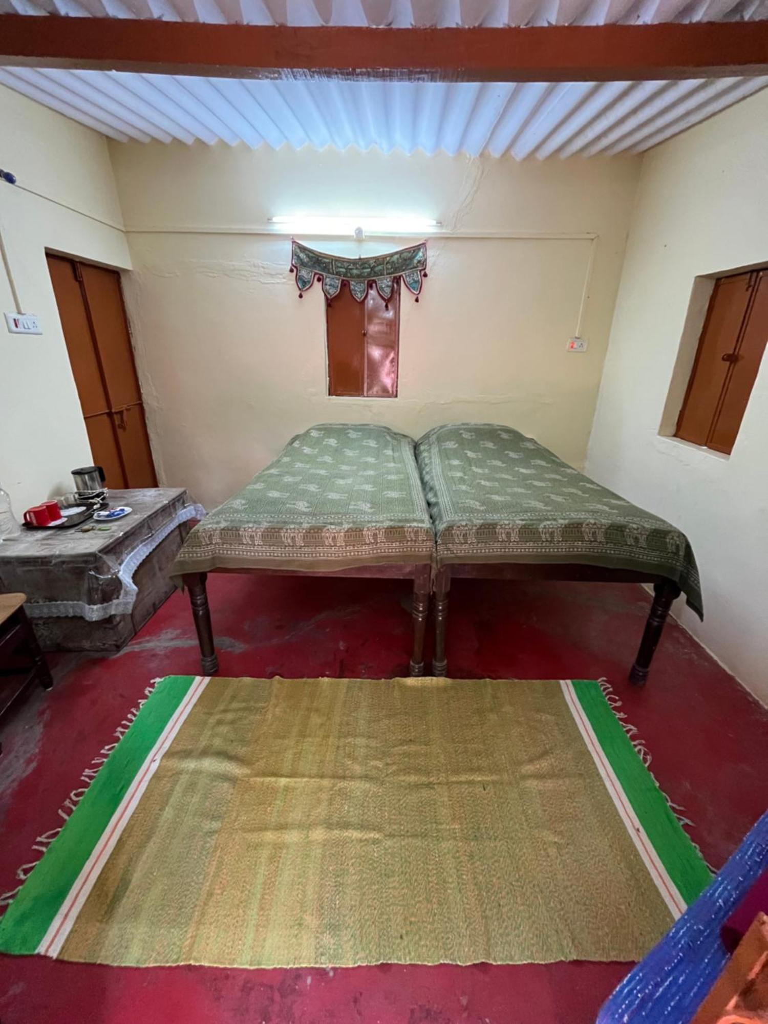 Sharad Baug Homestay Bhuj Dış mekan fotoğraf