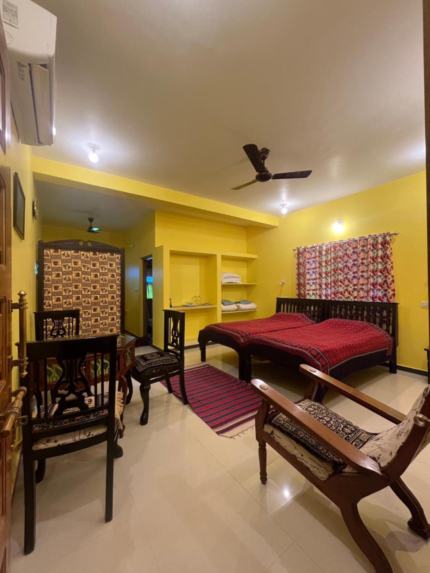 Sharad Baug Homestay Bhuj Dış mekan fotoğraf