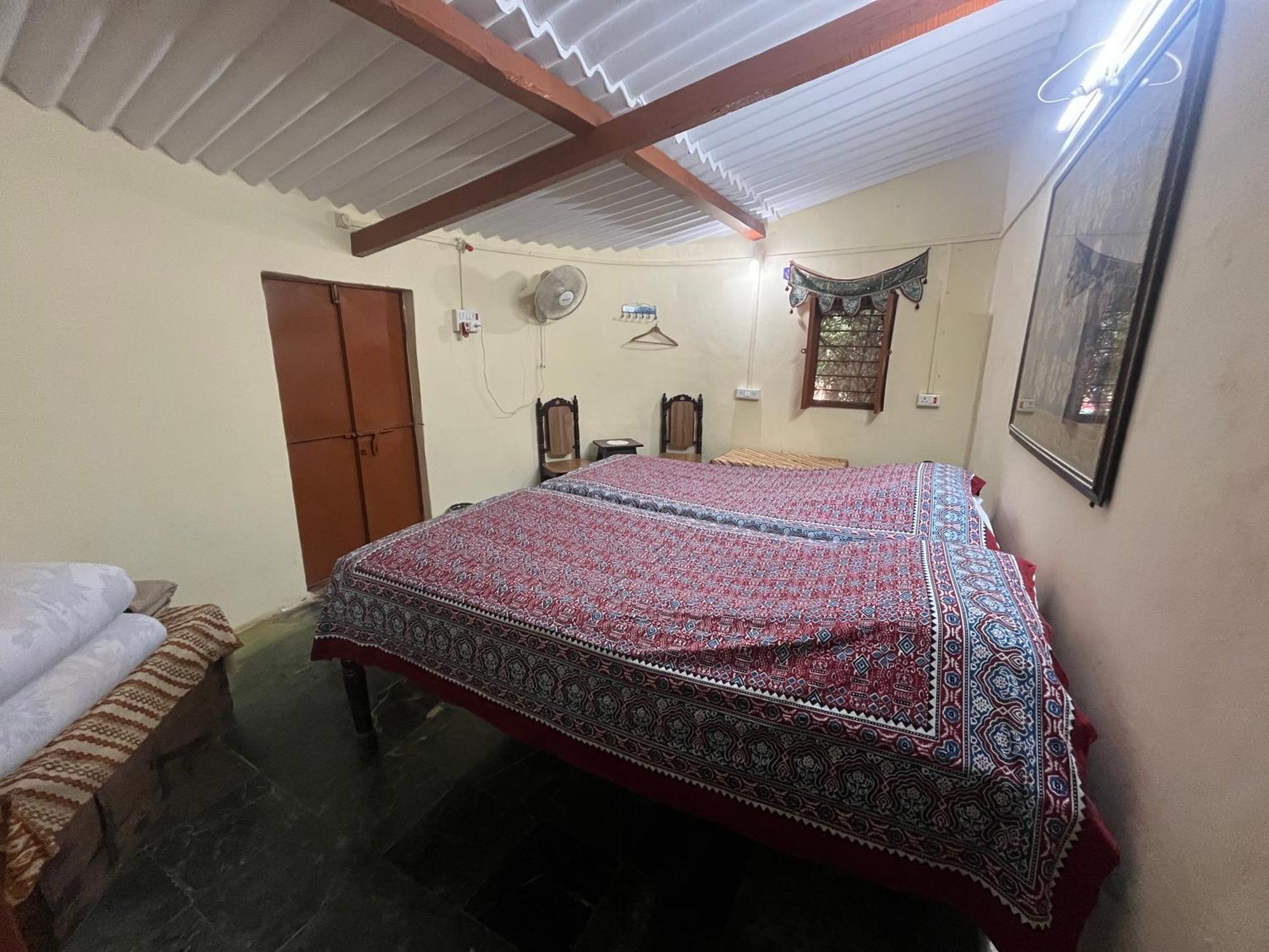 Sharad Baug Homestay Bhuj Dış mekan fotoğraf