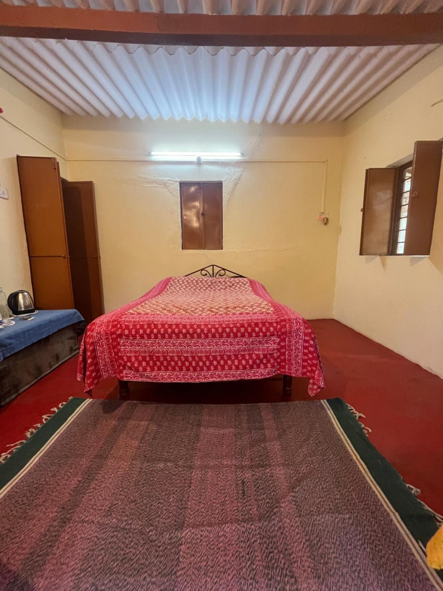 Sharad Baug Homestay Bhuj Dış mekan fotoğraf