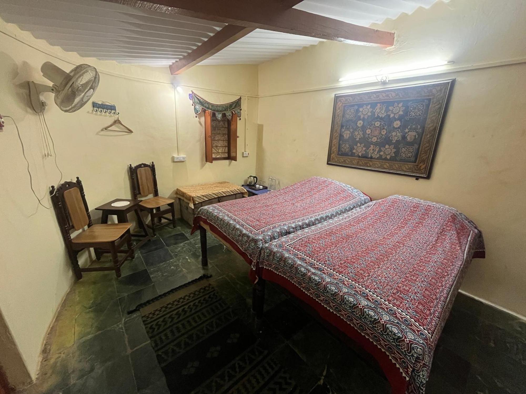 Sharad Baug Homestay Bhuj Dış mekan fotoğraf